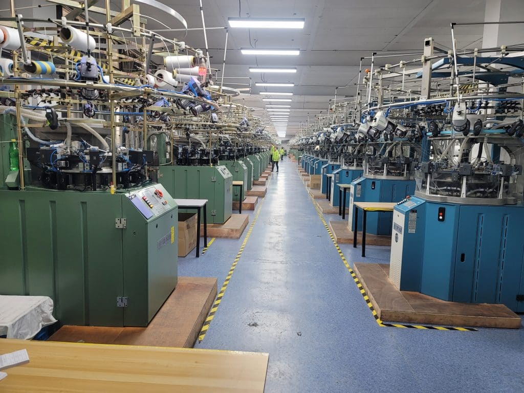 Santoni SM8-TOP2V and TOP2 FAST seamless knitting machines